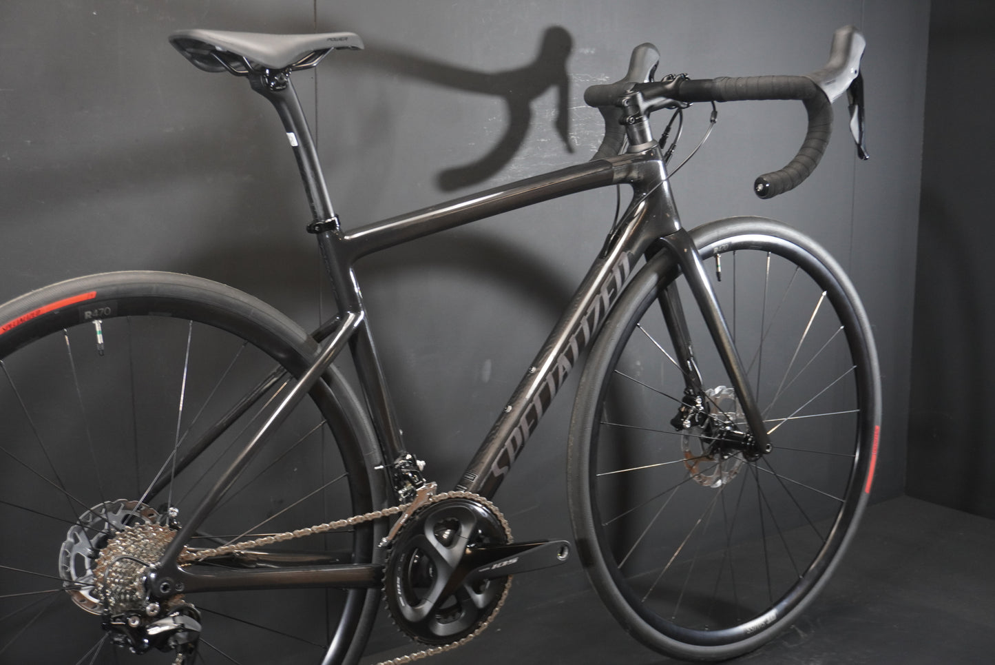 Specialized Tarmac SL6 Sport 105 Carbon Disc Road Bike 2023 - 52cm