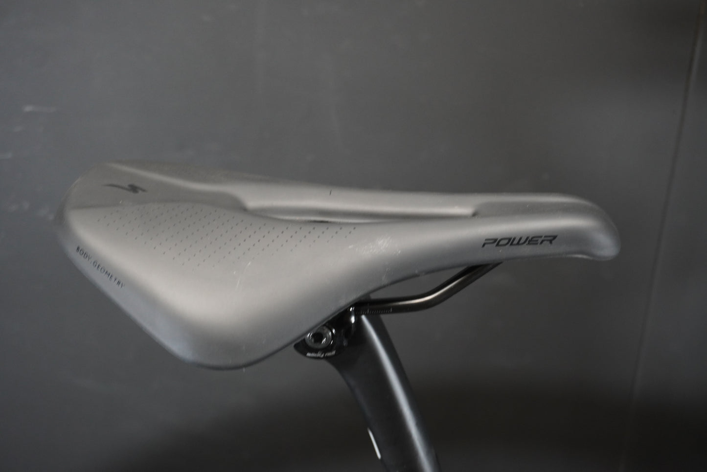 Specialized Tarmac SL6 Sport 105 Carbon Disc Road Bike 2023 - 52cm