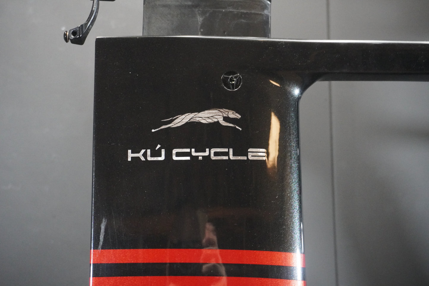 Kù Cycle HUUB TF-1 AXS Carbon TT/Tri Bike 2024 - Medium