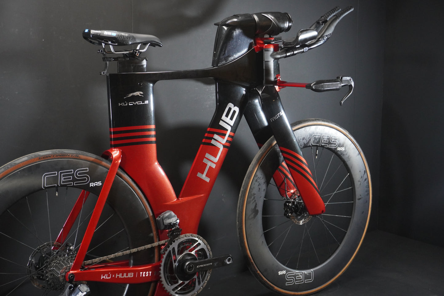 Kù Cycle HUUB TF-1 AXS Carbon TT/Tri Bike 2024 - Medium