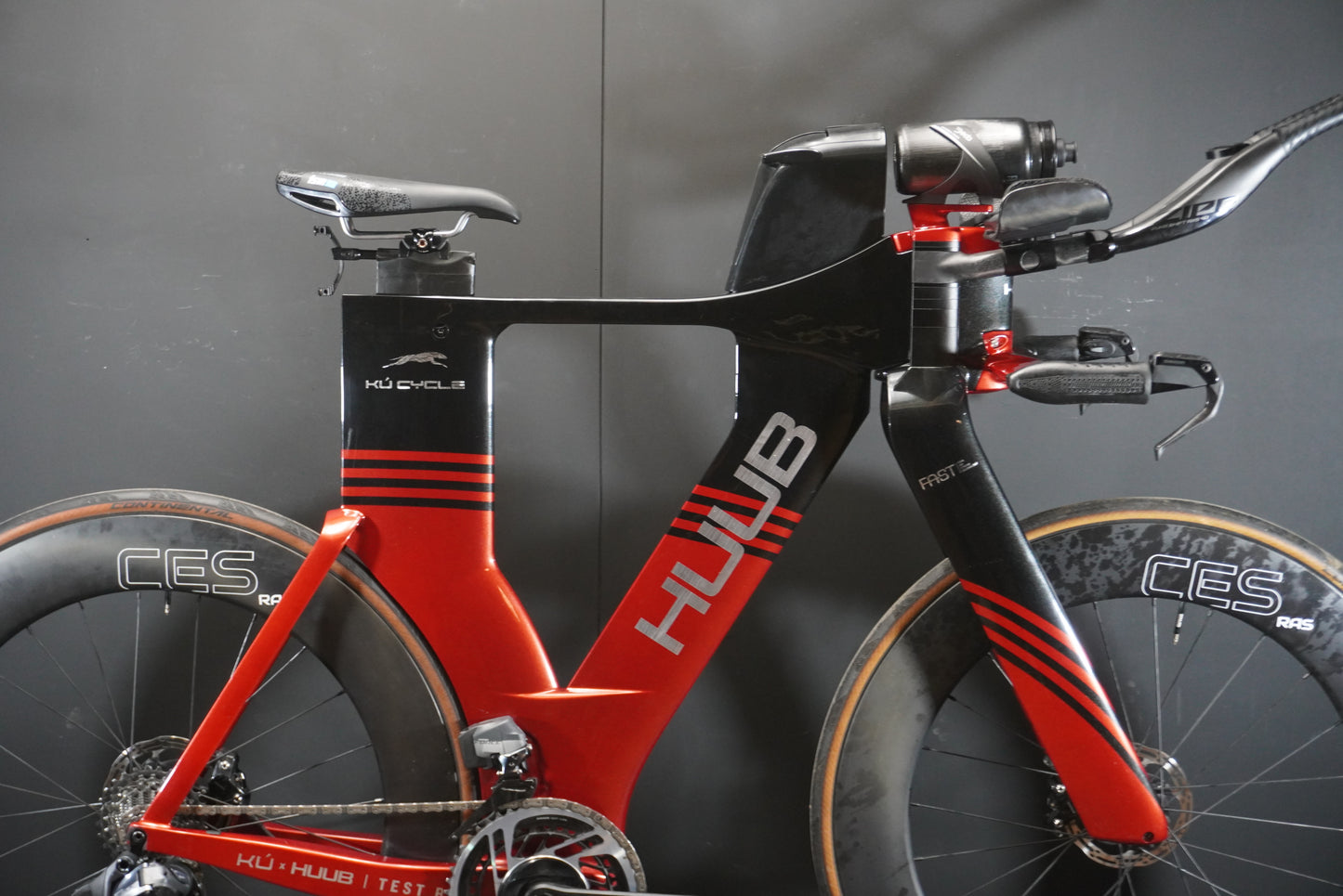 Kù Cycle HUUB TF-1 AXS Carbon TT/Tri Bike 2024 - Medium