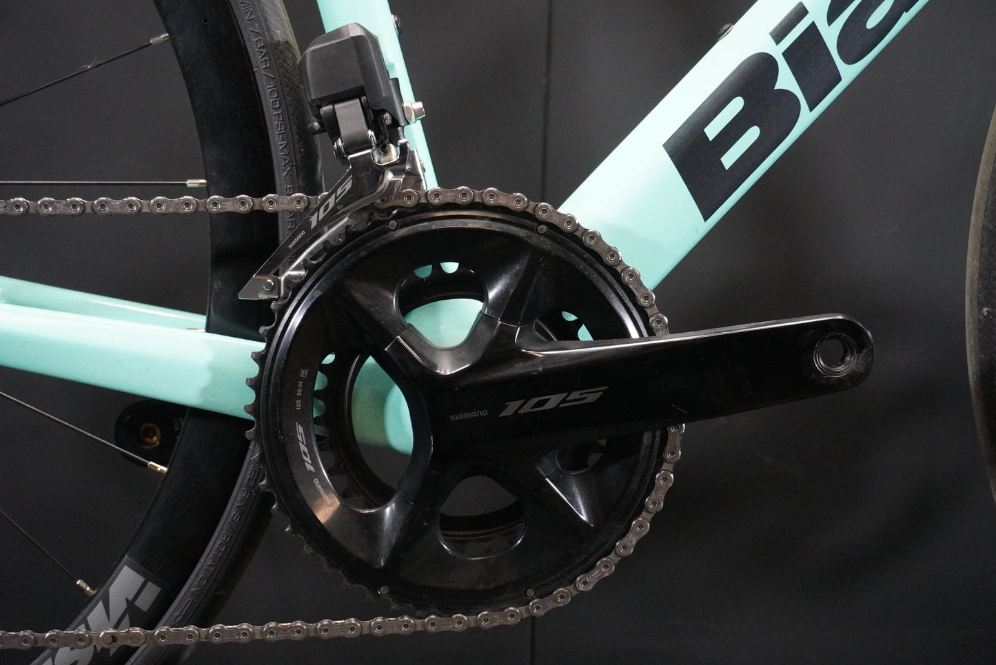 Bianchi Sprint 105 Di2 Carbon Disc Road Bike 2024 - 57cm