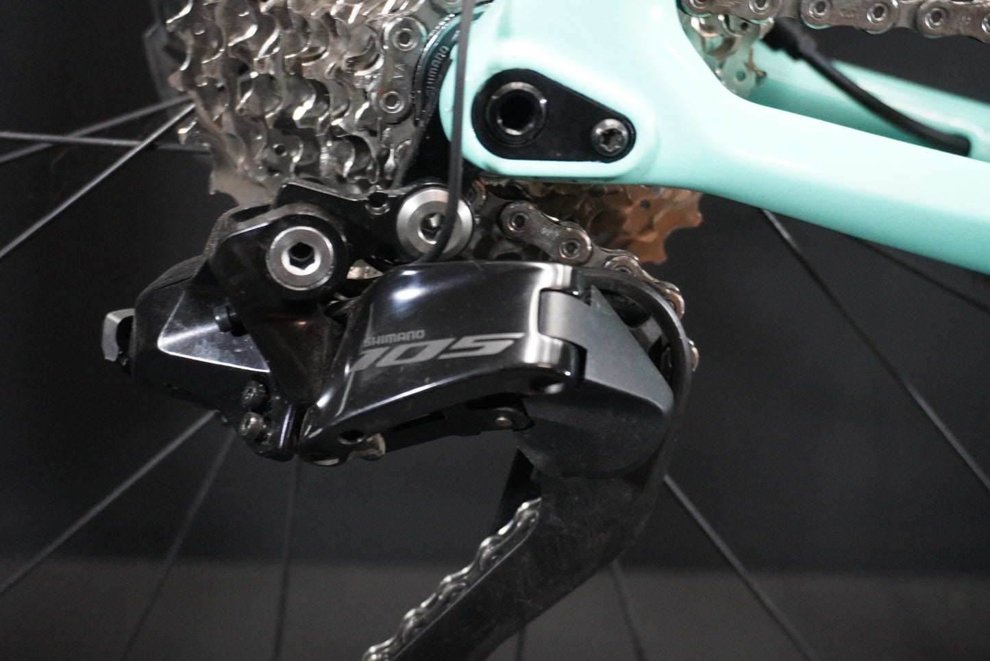 Bianchi Sprint 105 Di2 Carbon Disc Road Bike 2024 - 57cm