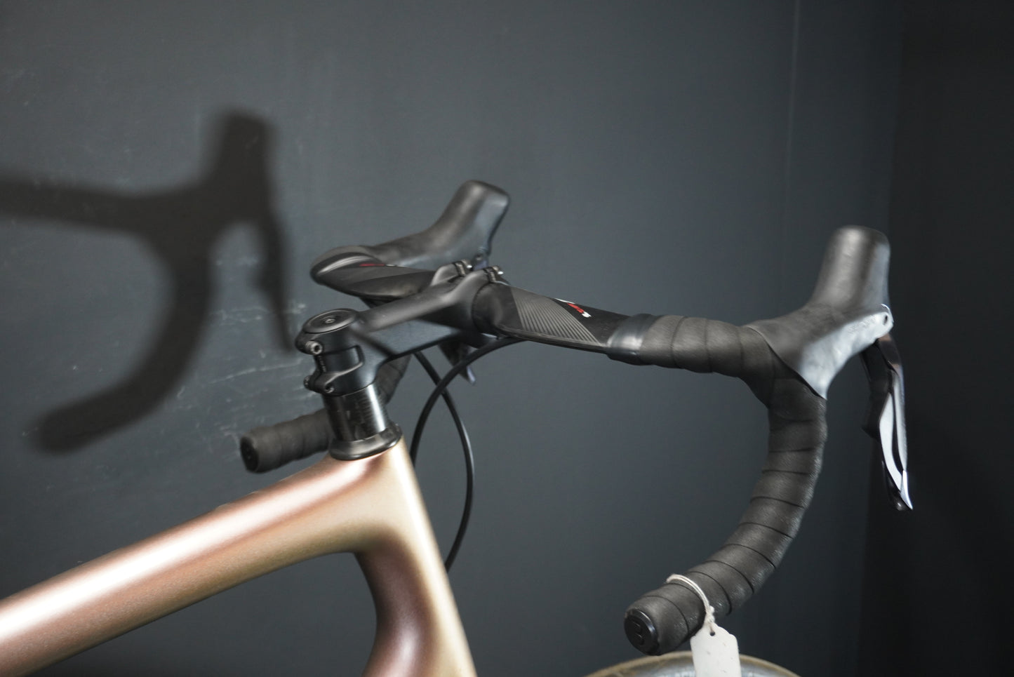 Specialized S-Works Aethos Shimano Ultegra Di2 Disc Carbon Road Bike 2021 - 61cm - 7kg!!