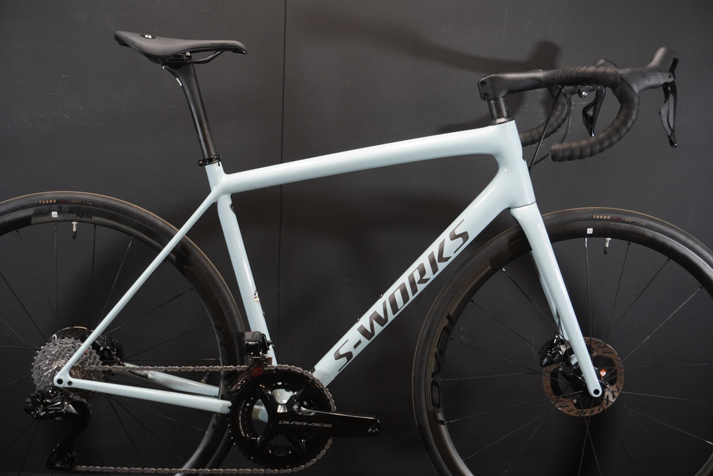 Specialized S-Works Aethos Dura-Ace Di2 Carbon Disc Road Bike 2025 - 56cm - 6.2Kg!