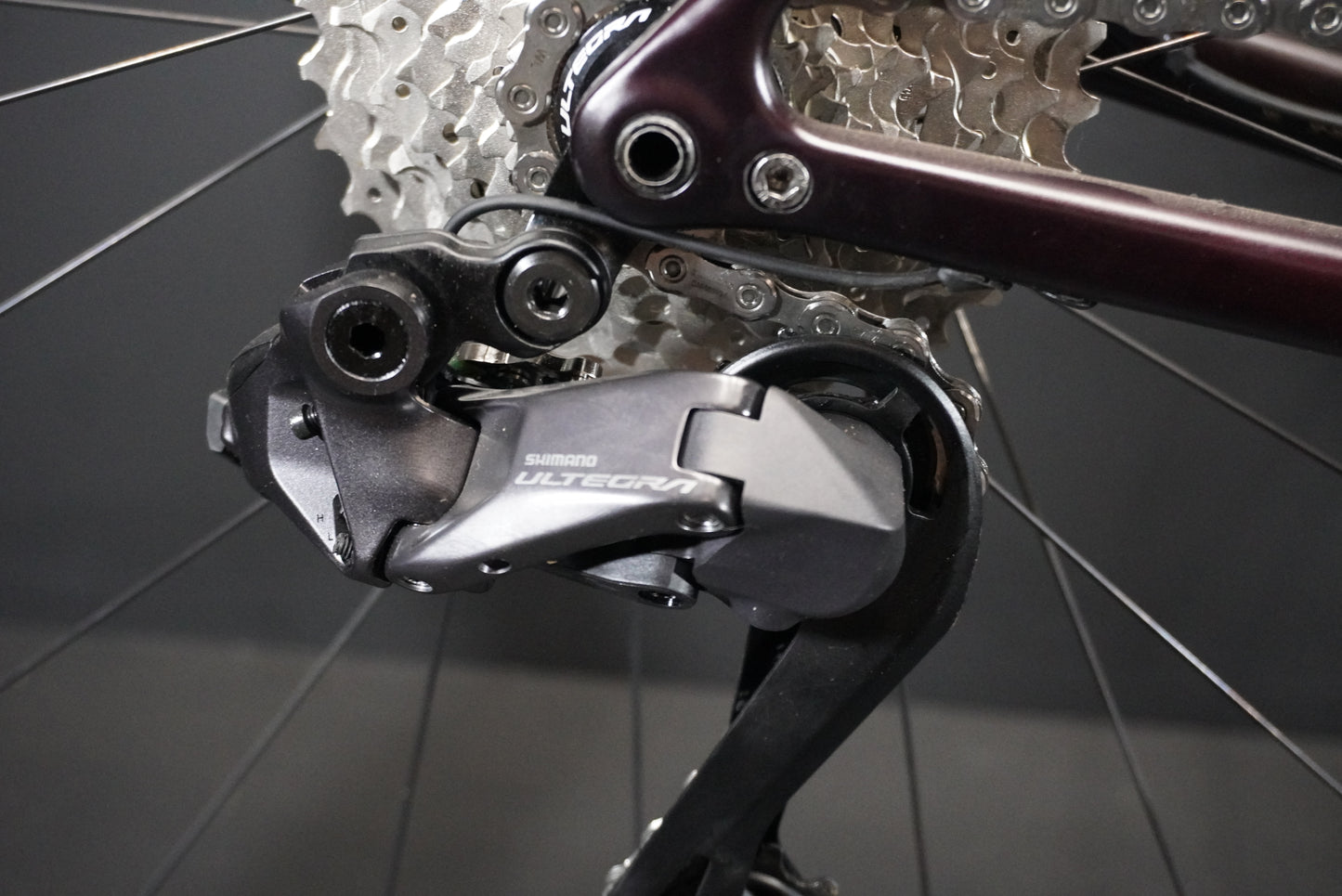 Specialized Aethos Expert Ultegra Di2 Disc Carbon Road Bike 2021 - 54cm