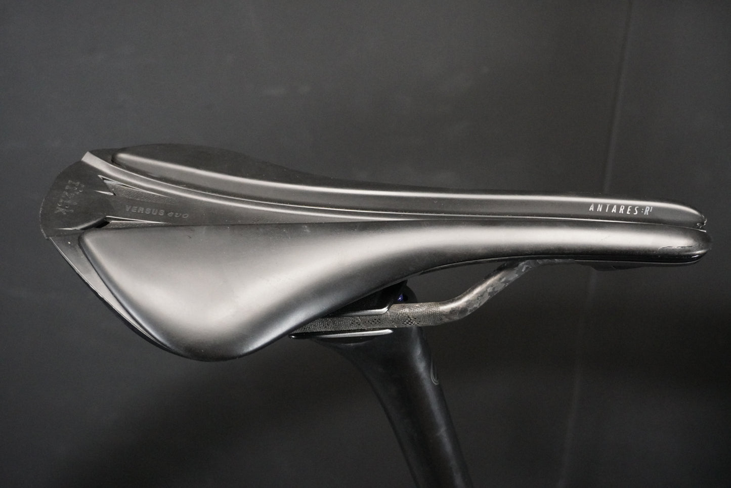 Specialized Aethos Expert Ultegra Di2 Disc Carbon Road Bike 2021 - 54cm