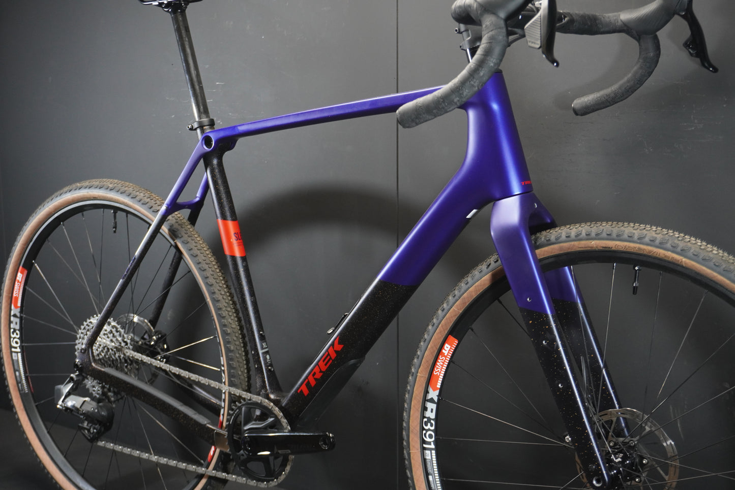 Trek Checkpoint SL6 Gen 3 Carbon Disc Gravel Bike - XL - 2025 - Upgraded