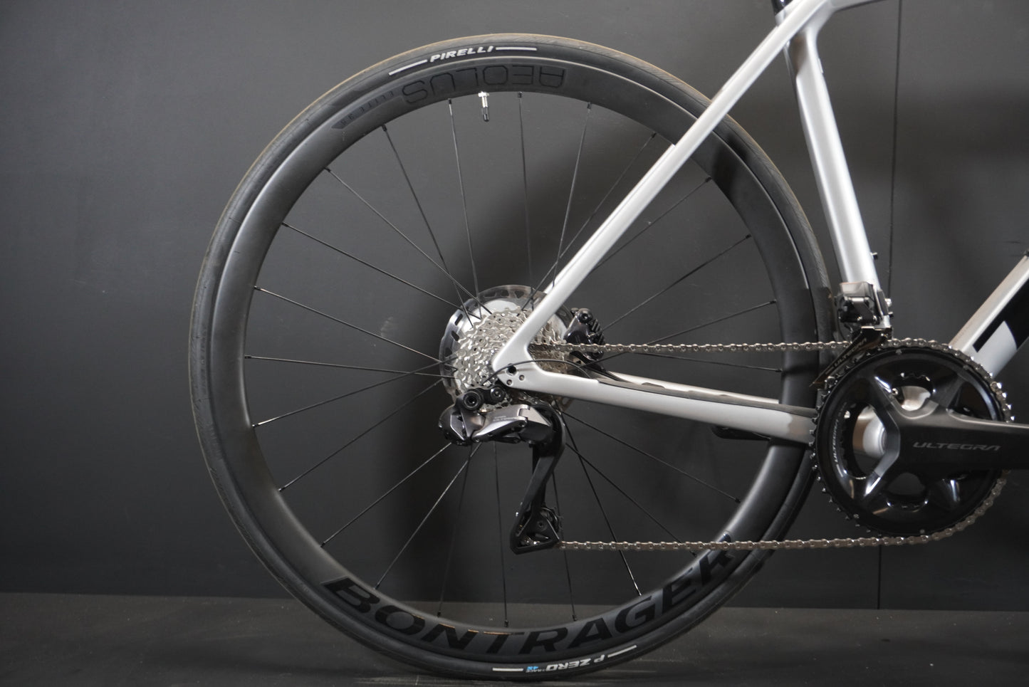 Trek Emonda SL6 Pro Carbon Disc Road Bike 2023 - 54cm (Upgraded to SL7 Spec)