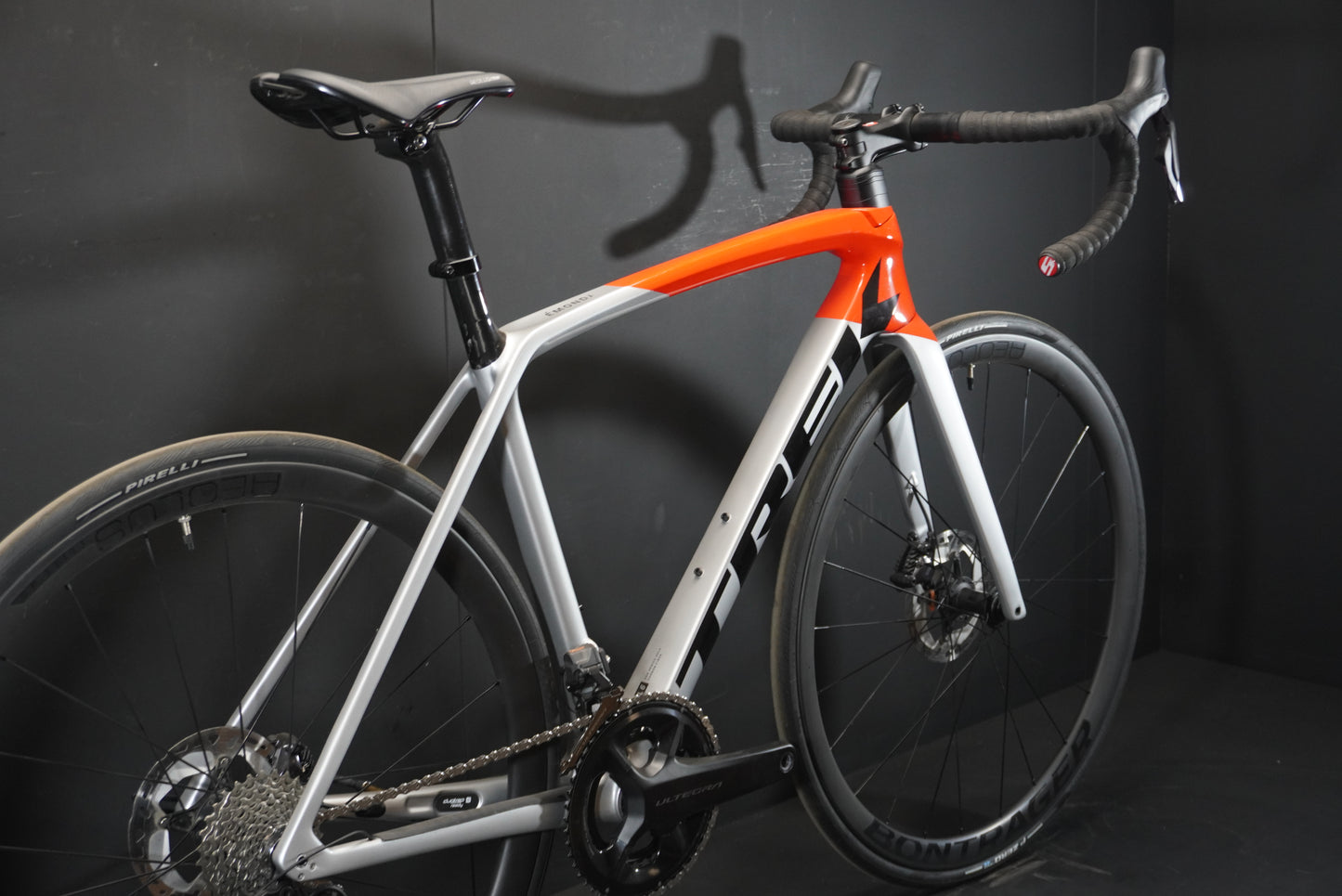 Trek Emonda SL6 Pro Carbon Disc Road Bike 2023 - 54cm (Upgraded to SL7 Spec)