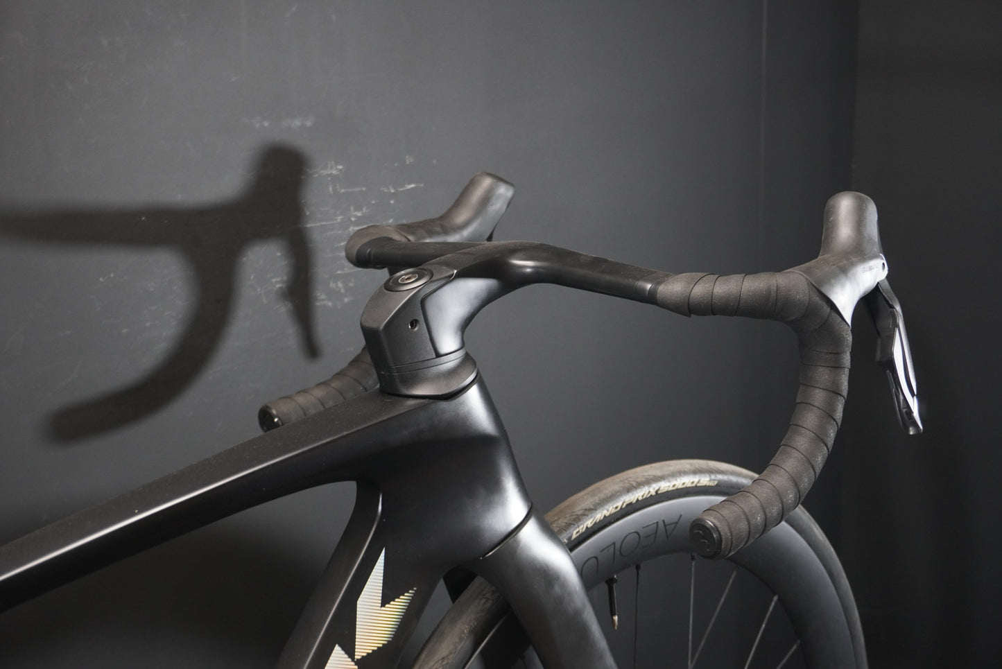 Trek Madone SLR 7 Gen 7 Di2 Carbon Disc Road Bike 2023 - 54cm
