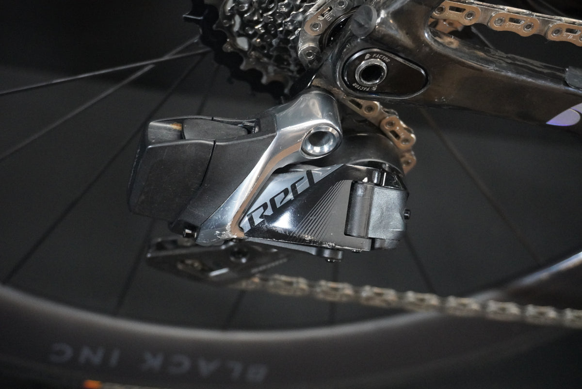 Factor O2 VAM SRAM Red AXS & P/M Carbon Disc Road Bike 2022 - 52cm