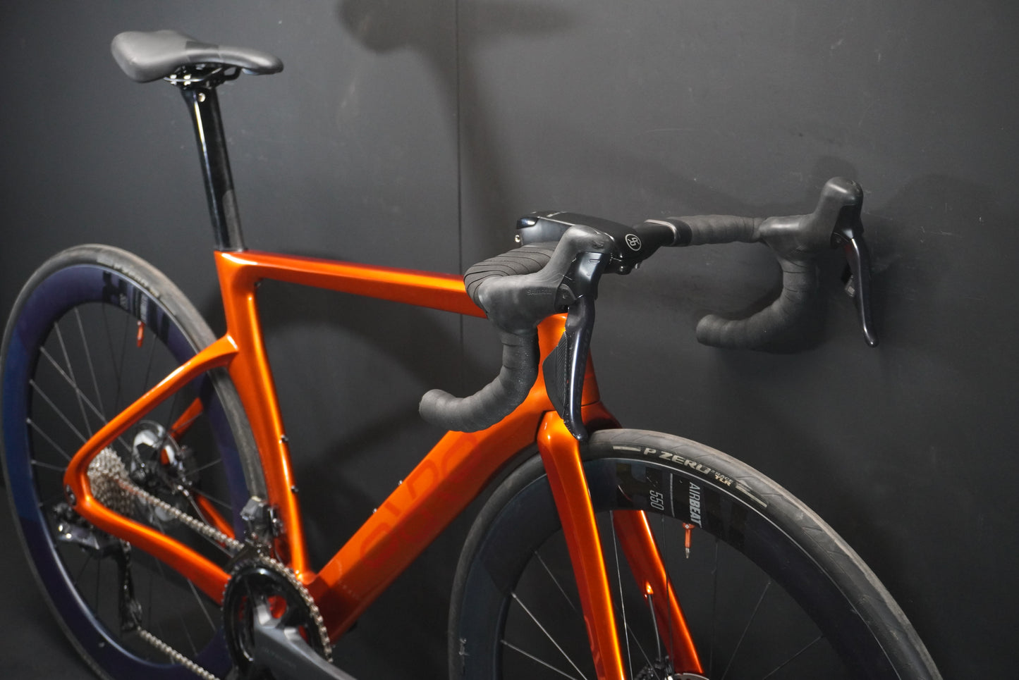 Orro Venturi STC Signature Di2 Carbon Disc Road Bike 2022 - Small
