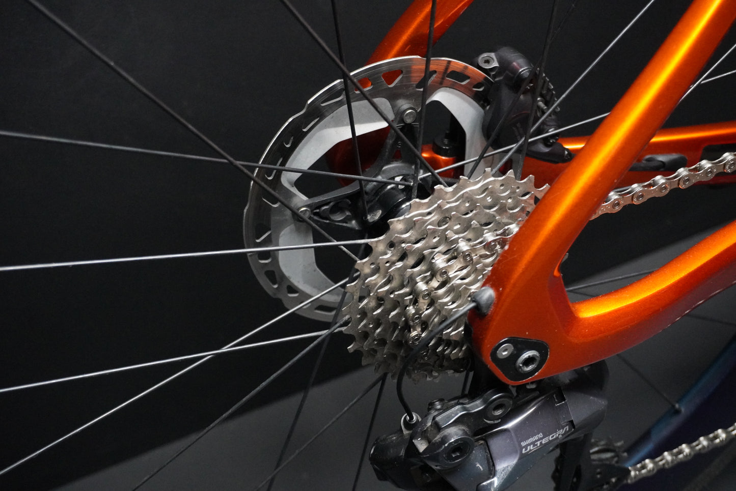 Orro Venturi STC Signature Di2 Carbon Disc Road Bike 2022 - Small