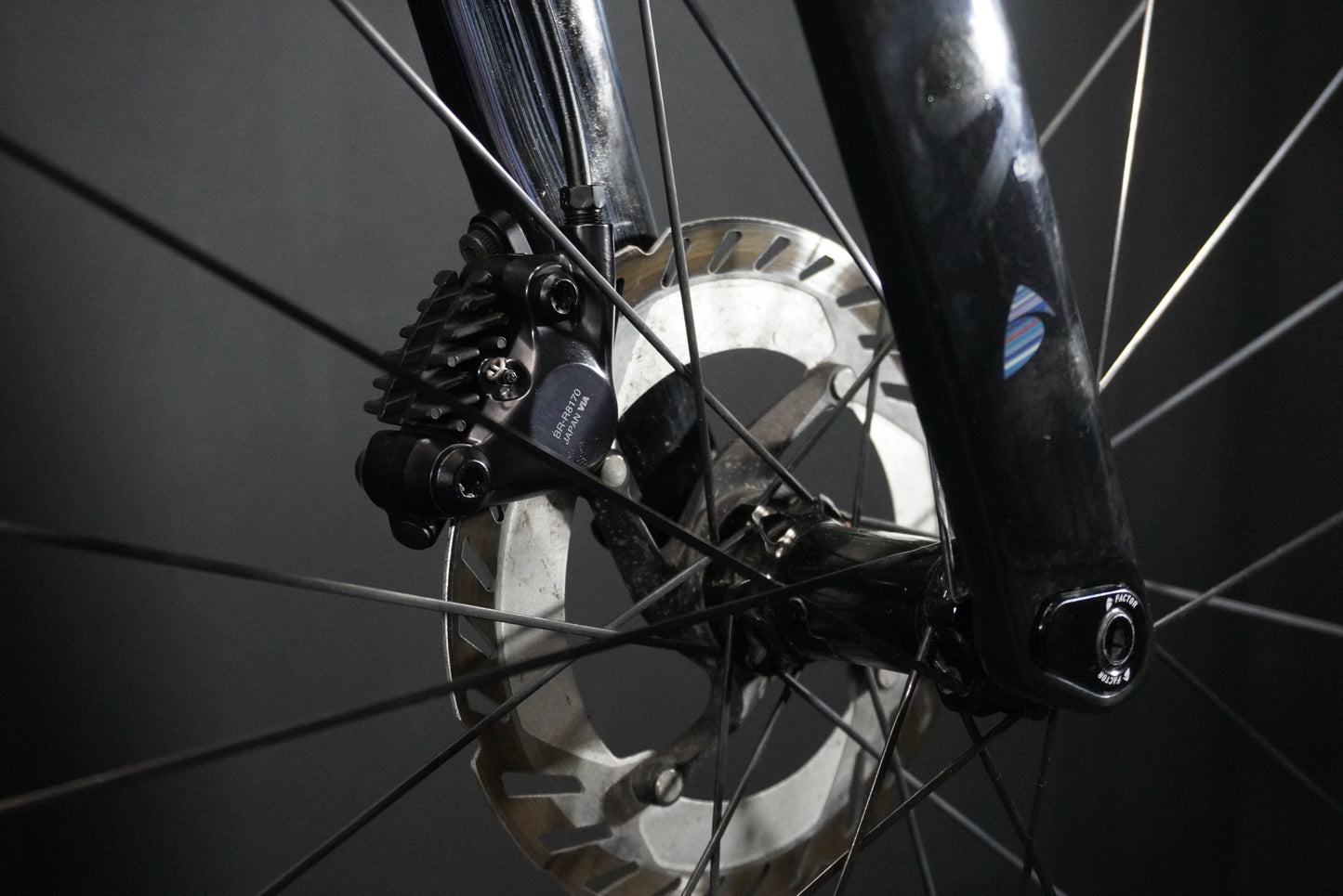 Factor Ostro VAM Carbon Disc Road Bike 2022 - 54cm