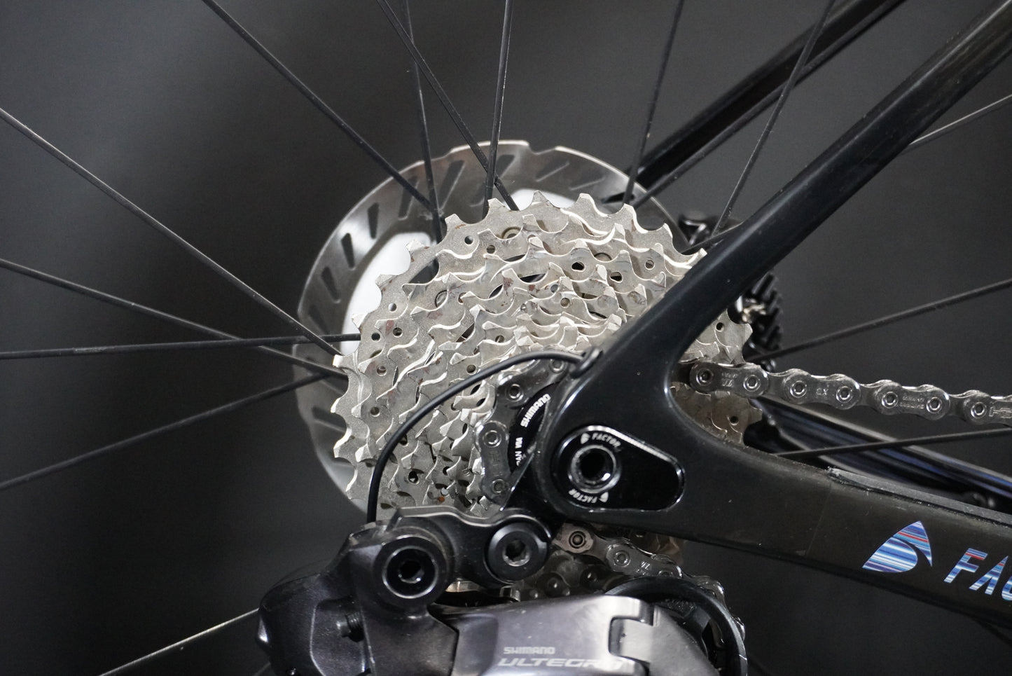 Factor Ostro VAM Carbon Disc Road Bike 2022 - 54cm