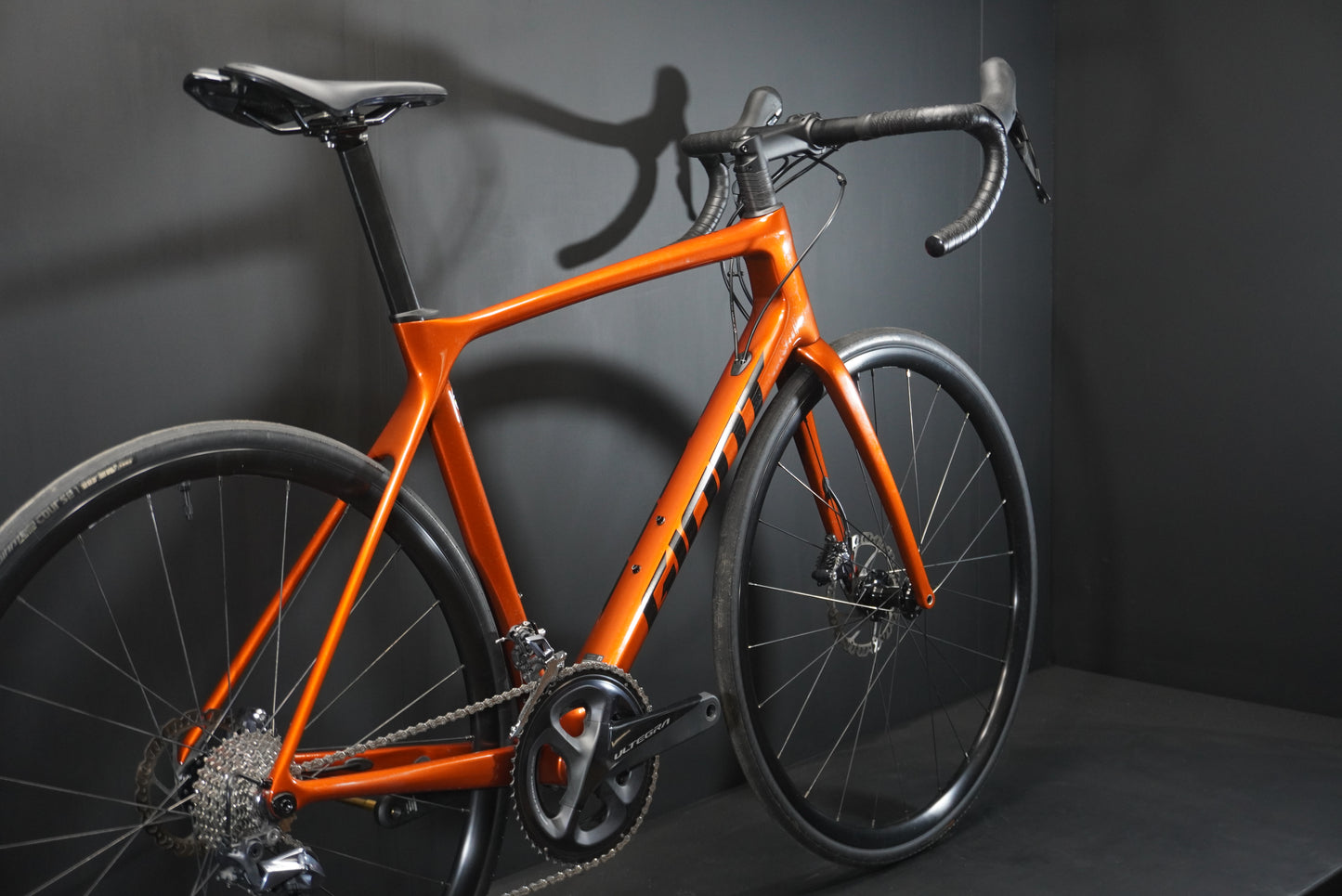 Giant TCR Advanced 1 Carbon Disc Road Bike 2022 - M/L