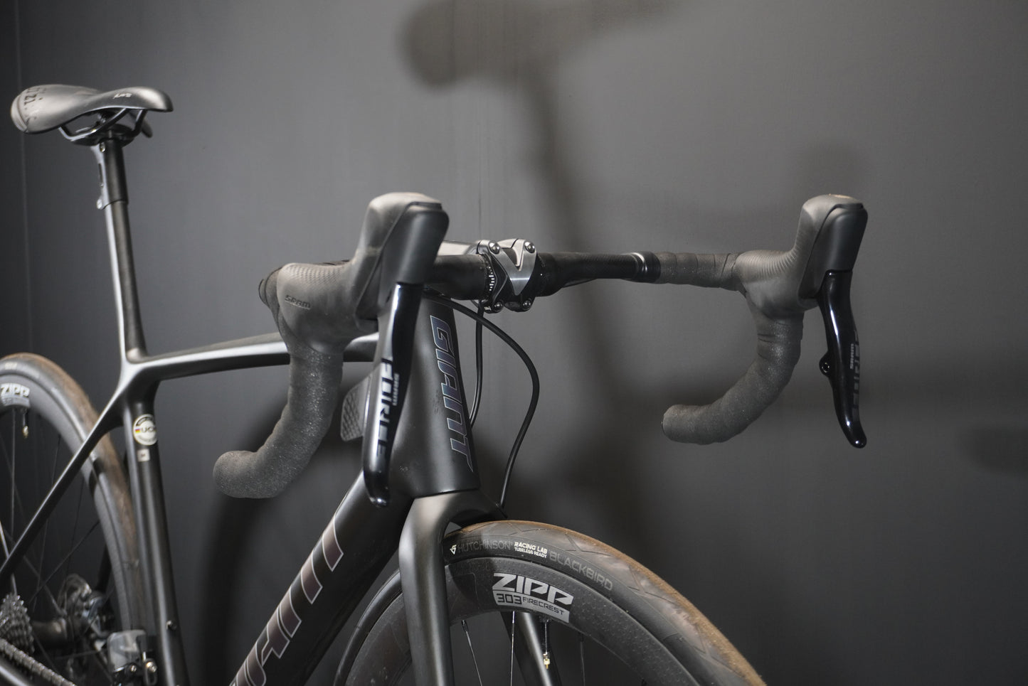 Giant TCR Advanced SL Force AXS & P/M Carbon Disc Road Bike 2022 - Medium