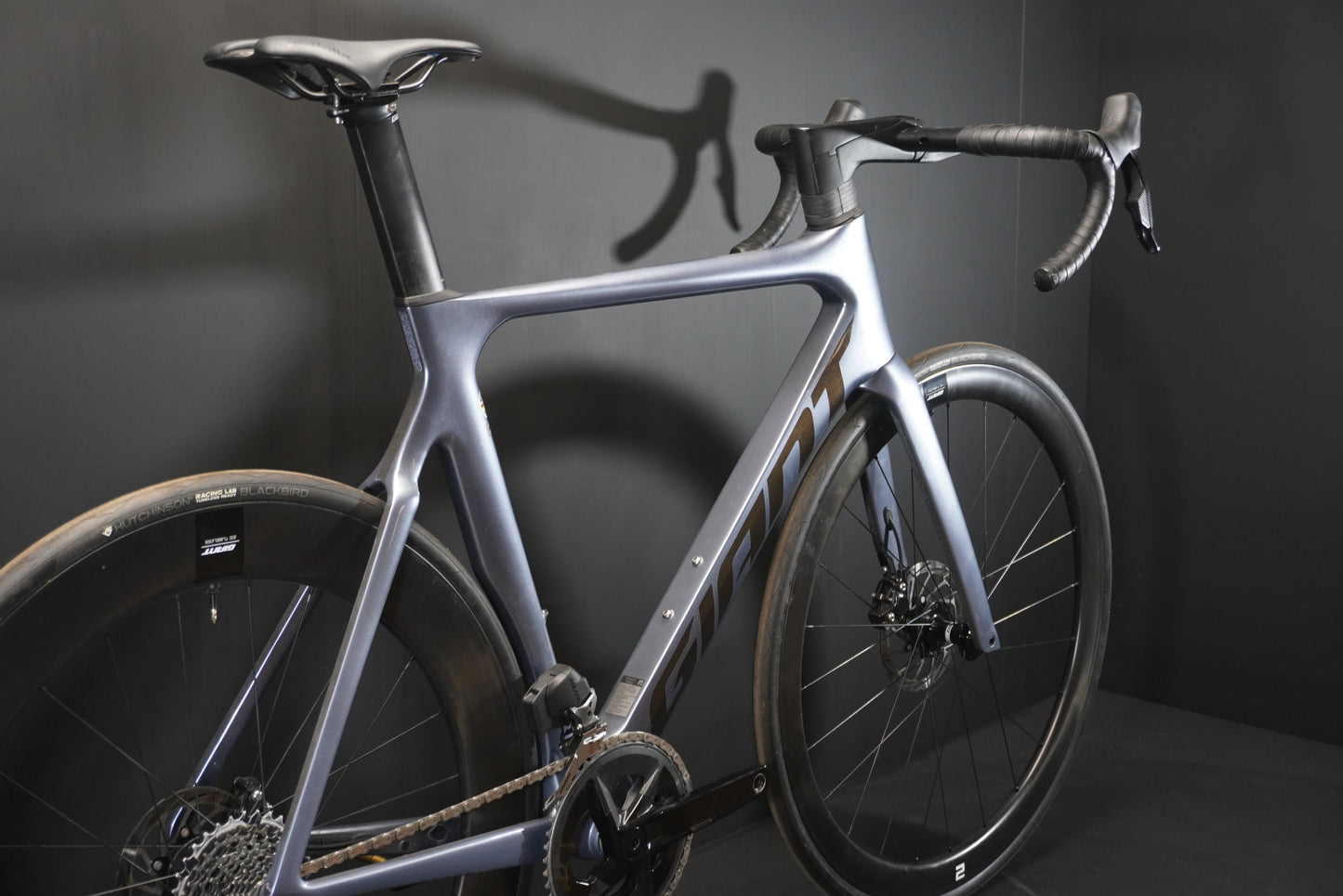 Giant Propel Advanced 1 AXS Disc Carbon Aero Road Bike 2022 - M/L