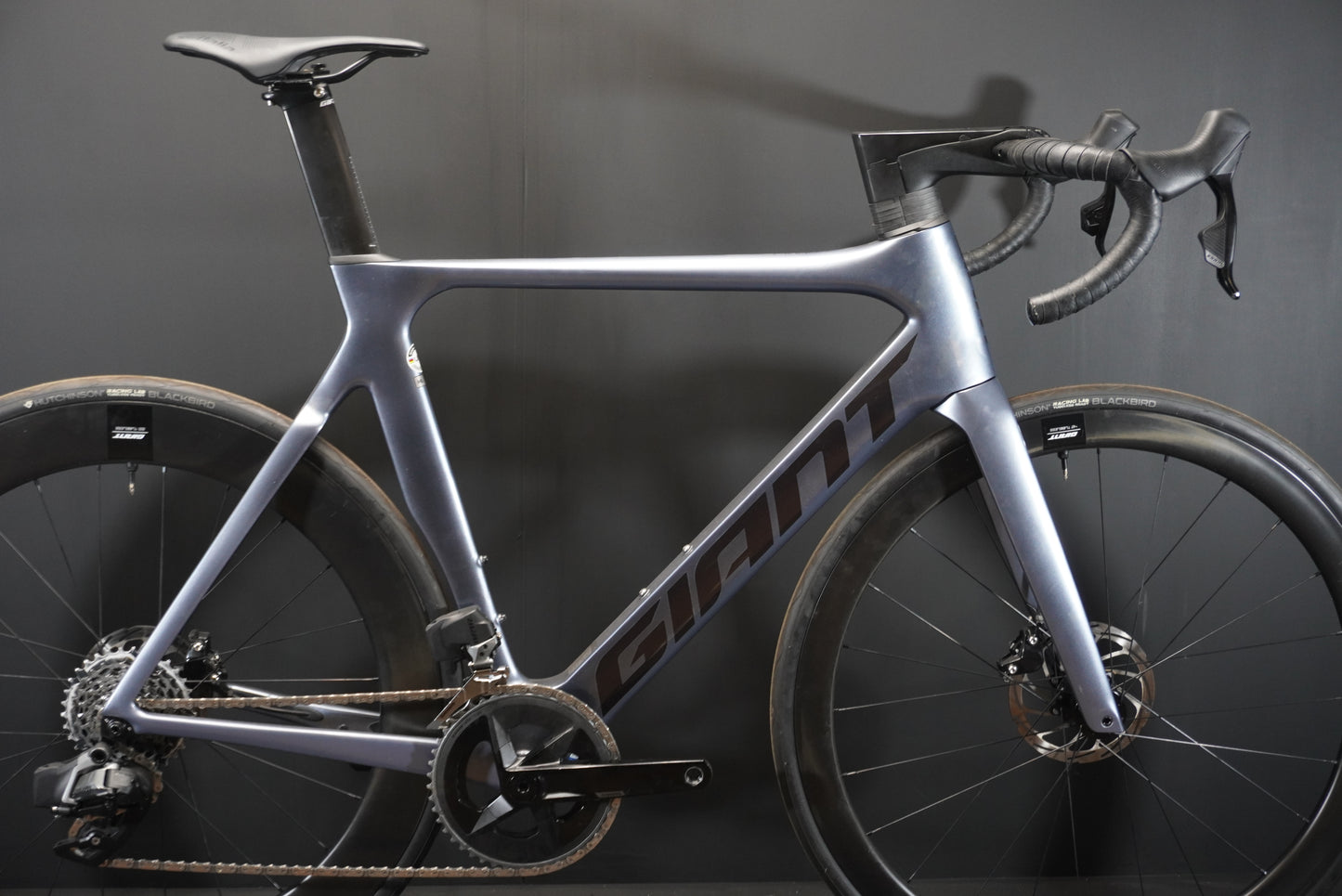 Giant Propel Advanced 1 AXS Disc Carbon Aero Road Bike 2022 - M/L