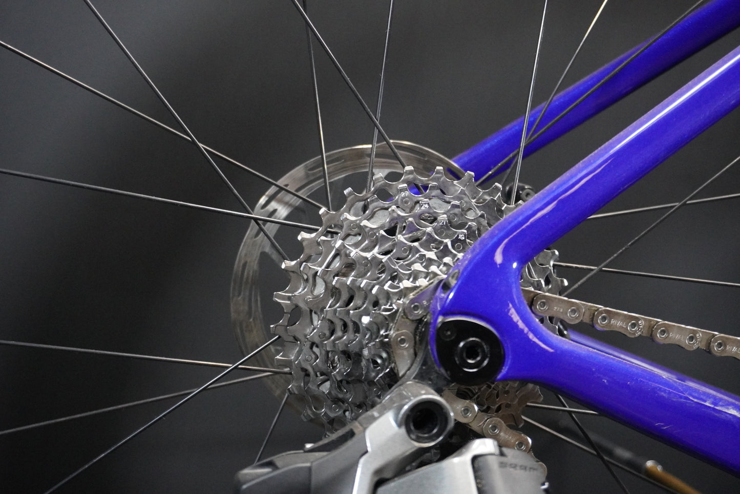 Giant Propel Advanced 1 AXS Carbon Disc Road Bike 2024 - X-Small