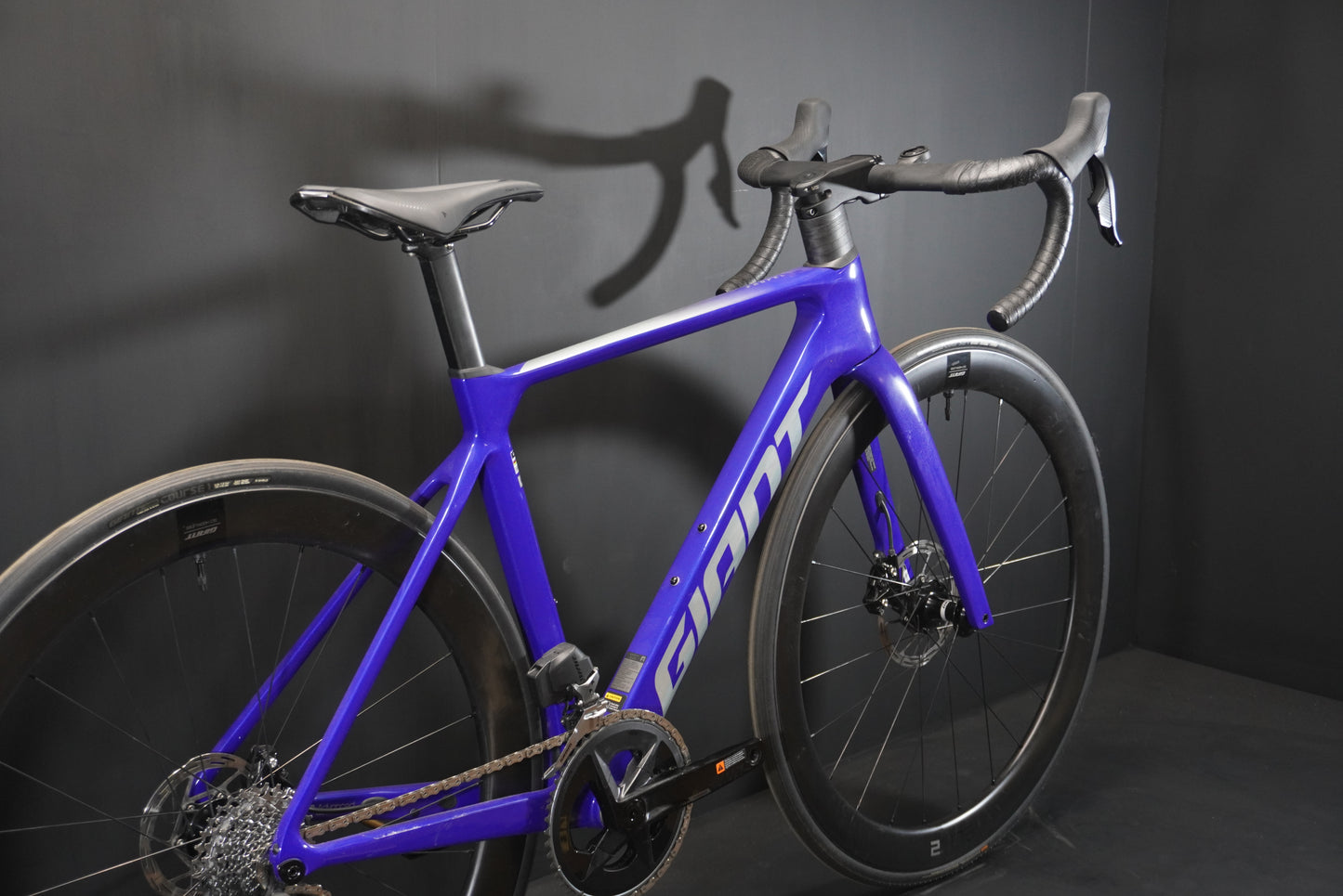 Giant Propel Advanced 1 AXS Carbon Disc Road Bike 2024 - X-Small