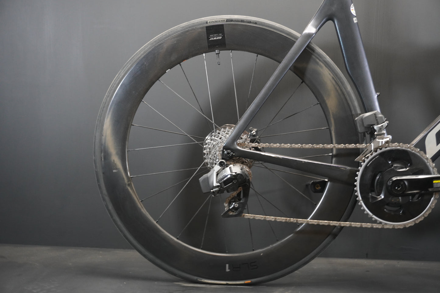 Giant Propel Advanced Pro 1 AXS & PM Carbon Disc Road Bike 2022 - M/L