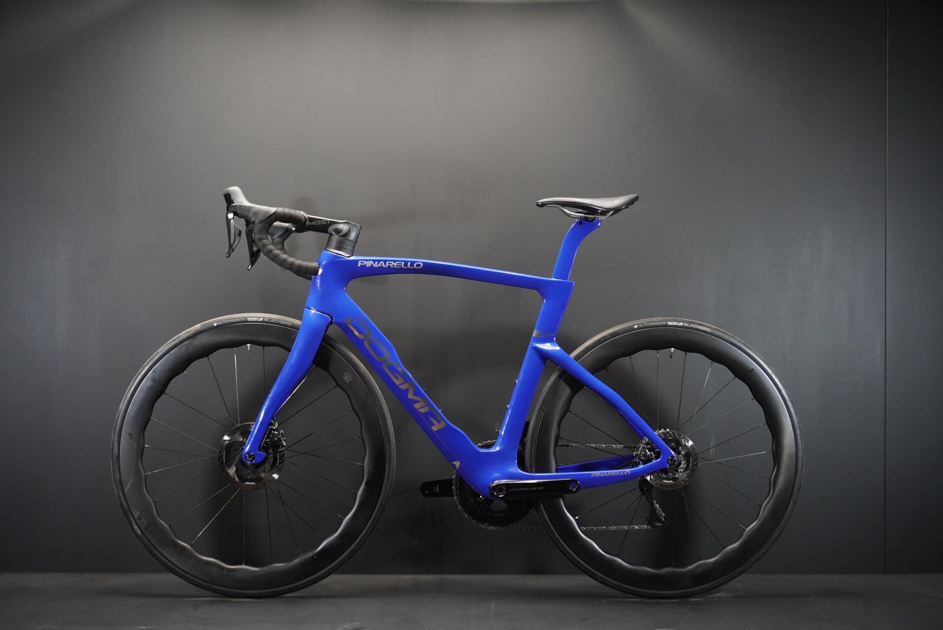 Pinarello Dogma F Carbon Disc Road Bike 2024 - 55cm