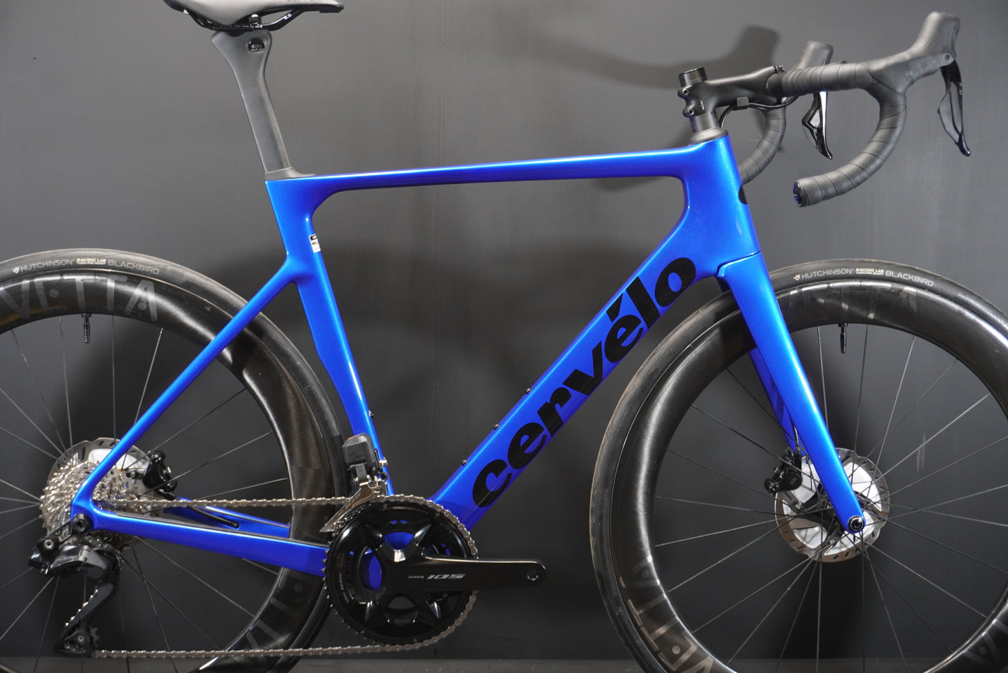 Cervelo Soloist 105 Di2 Carbon Disc Road Bike 2025 - 56cm