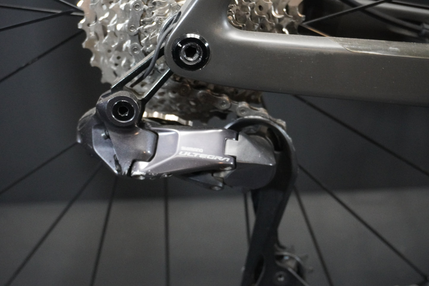 Scott Addict RC15 Di2 Carbon Disc Road Bike 2024 - 56cm