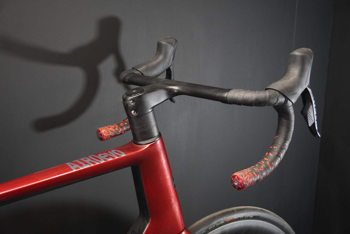 Handsling A1R0evo SRAM Red AXS Carbon Disc Road Bike 2022 - 60cm