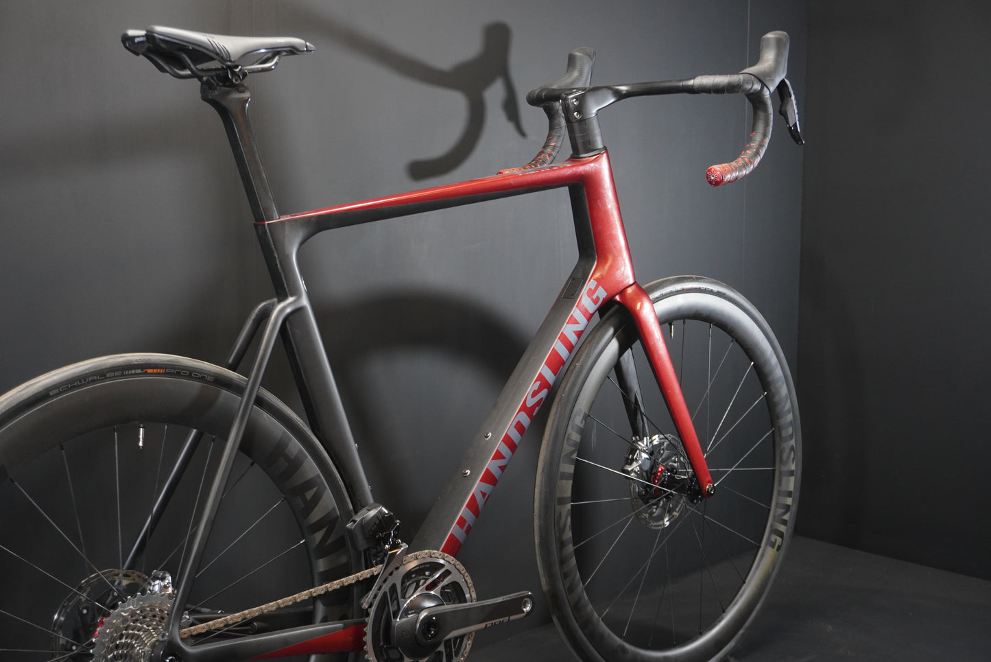 Handsling A1R0evo SRAM Red AXS Carbon Disc Road Bike 2022 - 60cm