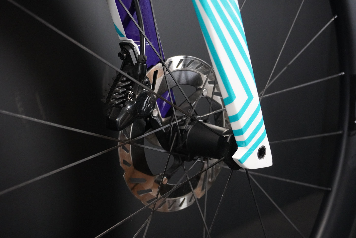 Merida Reacto Team CF5 Dura-Ace Di2 Carbon Disc Road Bike 2025 - XL