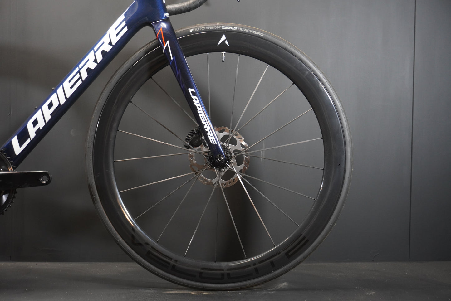 Lapierre Xelius SL FDJ 105 Di2 Carbon Disc Road Bike 2022 - Medium - Upgraded