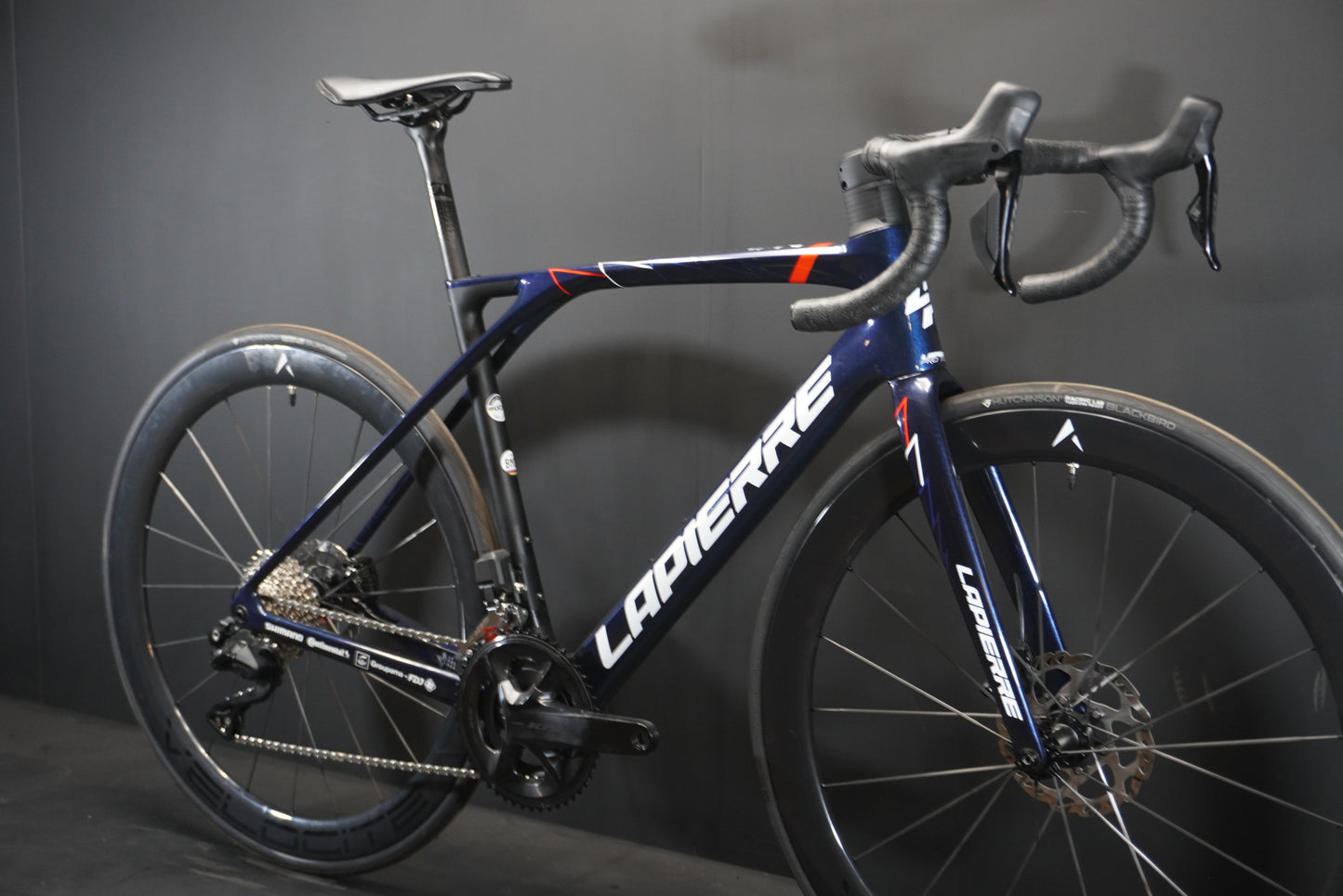 Lapierre Xelius SL FDJ 105 Di2 Carbon Disc Road Bike 2022 - Medium - Upgraded