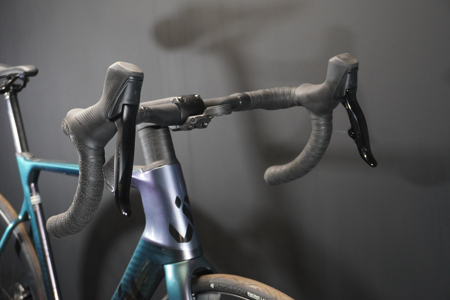 Liv EnviLiv Advanced 1 Rival AXS Carbon Disc Road Bike 2023 - Medium