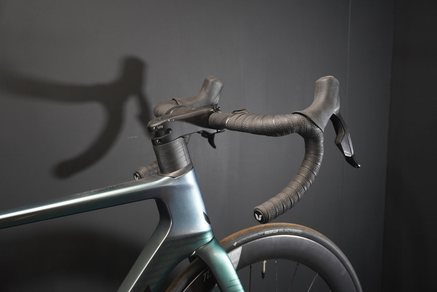 Liv EnviLiv Advanced 1 Rival AXS Carbon Disc Road Bike 2023 - Medium