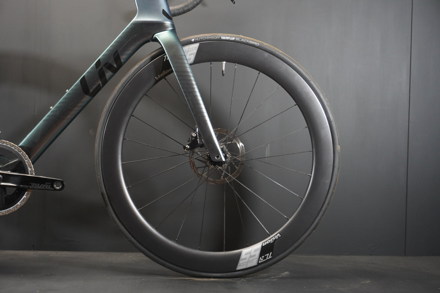 Liv EnviLiv Advanced 1 Rival AXS Carbon Disc Road Bike 2023 - Medium