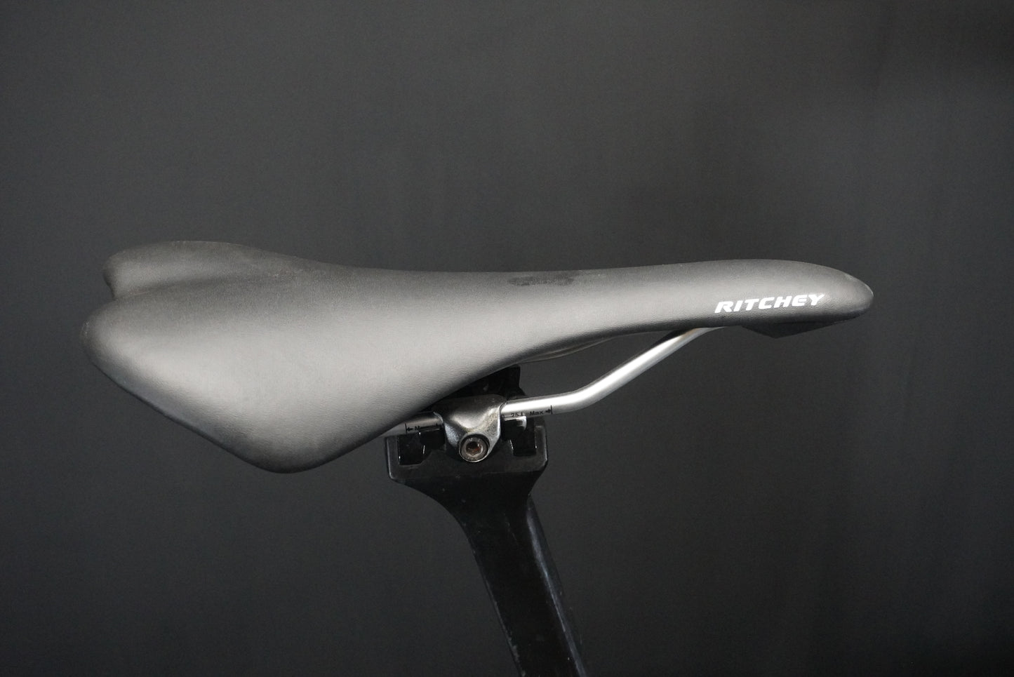 Handsling A1R0evo 105 Di2 Carbon Disc Road Bike 2024 - 60cm
