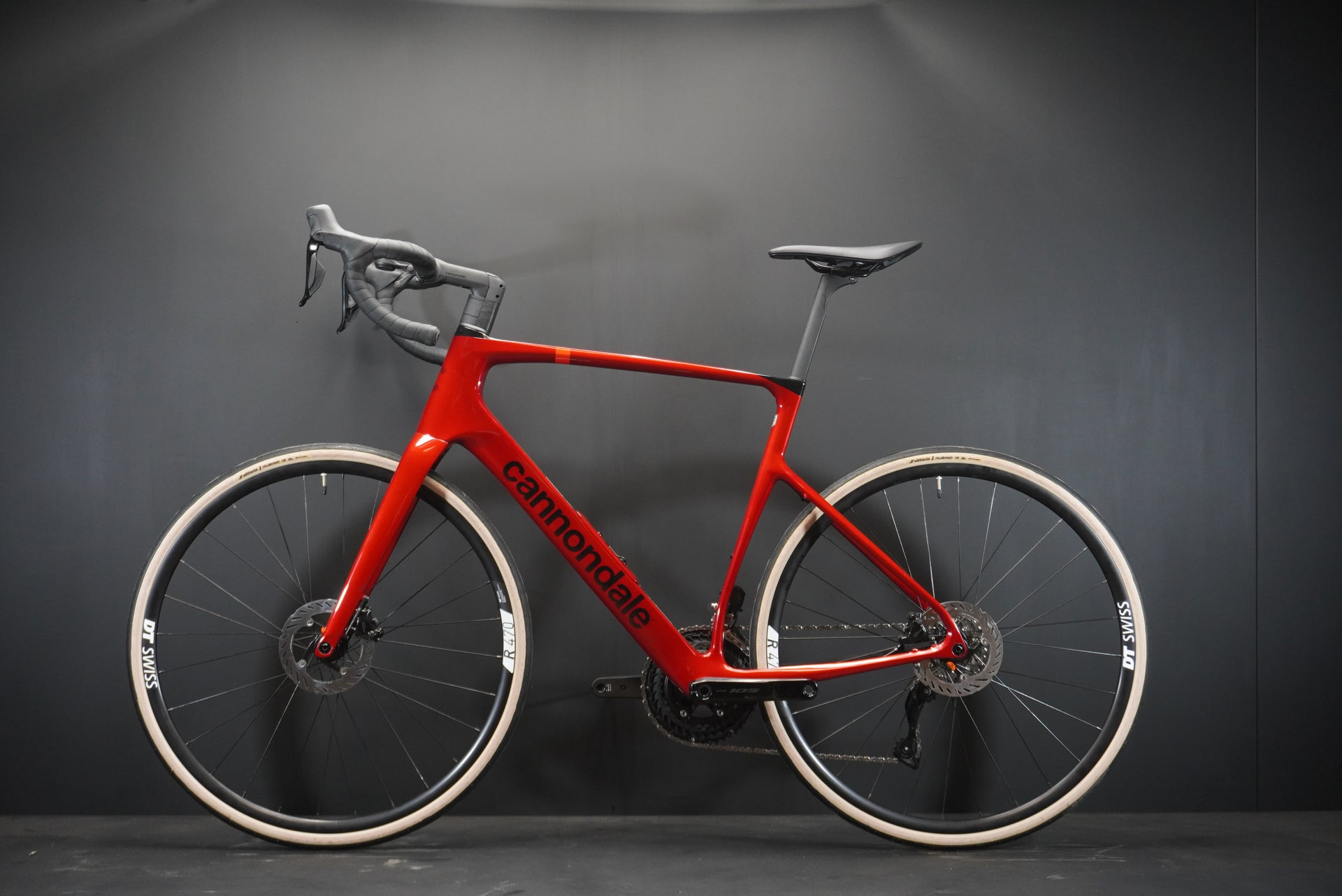 Cannondale Synapse Carbon 4 105 Di2 Disc Road Bike 2025 - 58cm