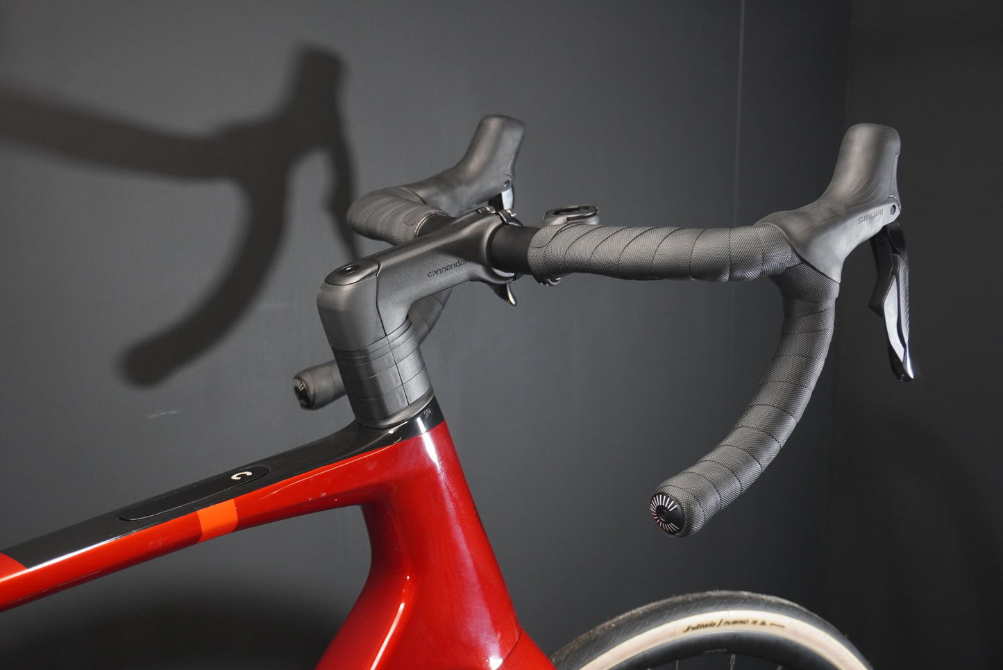 Cannondale Synapse Carbon 4 105 Di2 Disc Road Bike 2025 - 58cm