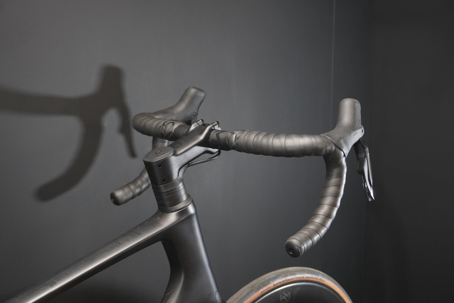 Cube Attain C:62 SLT Di2 Carbon Disc Road Bike 2026 - 58cm