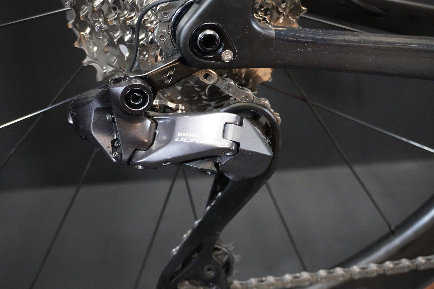 Cube Attain C:62 SLT Di2 Carbon Disc Road Bike 2026 - 58cm