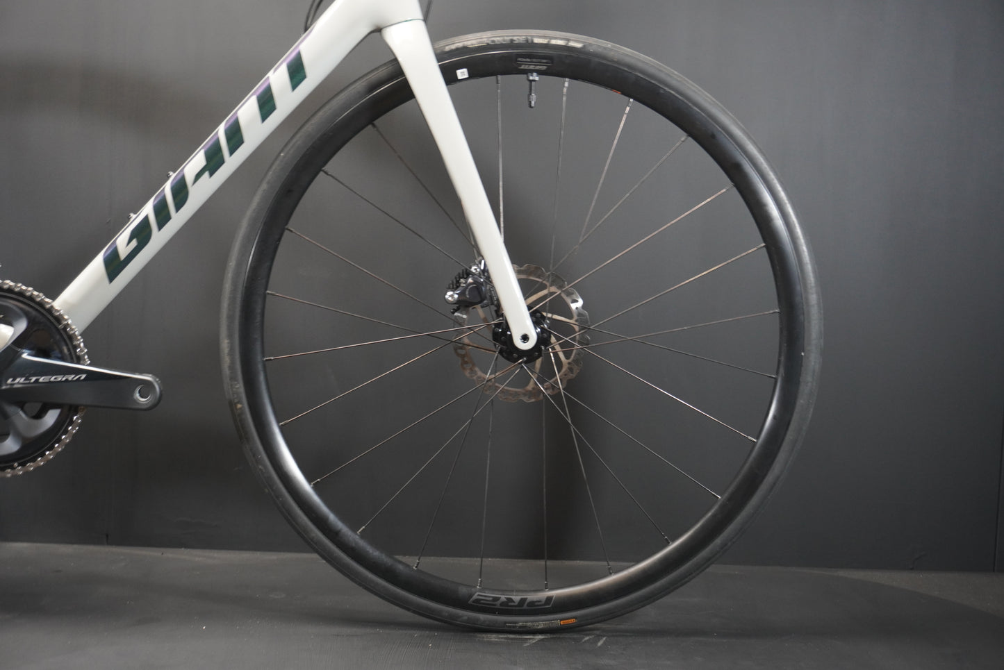 Giant TCR Advanced 1 Carbon Disc Road Bike 2021 - Medium