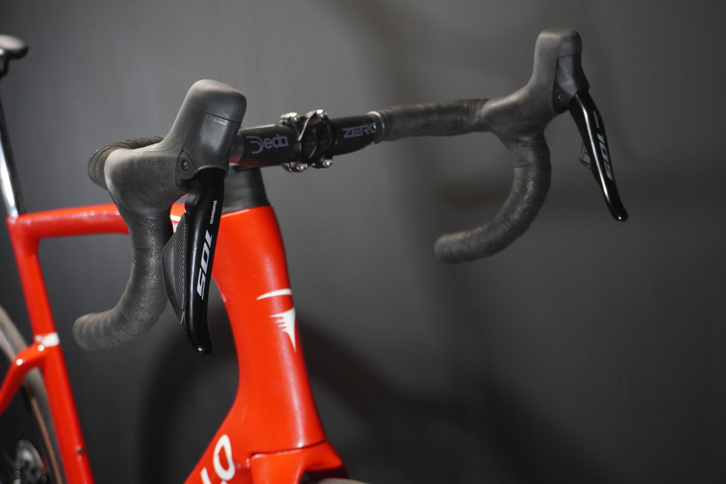 Pinarello F5 105 Di2 Carbon Disc Road Bike 2024 - 59.5cm