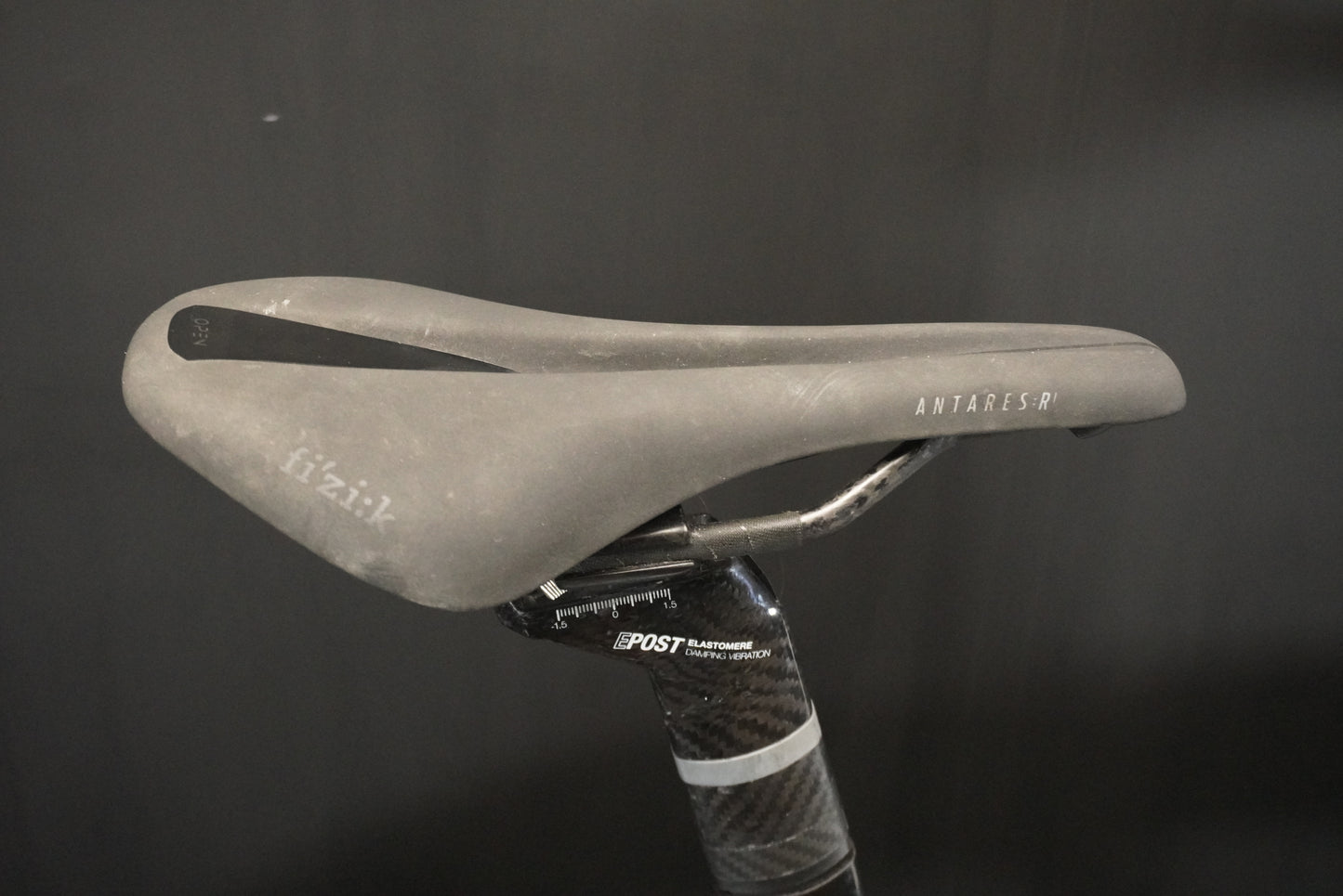Look 695 Dura-Ace Di2 Rim Brake Carbon Road Bike - Medium
