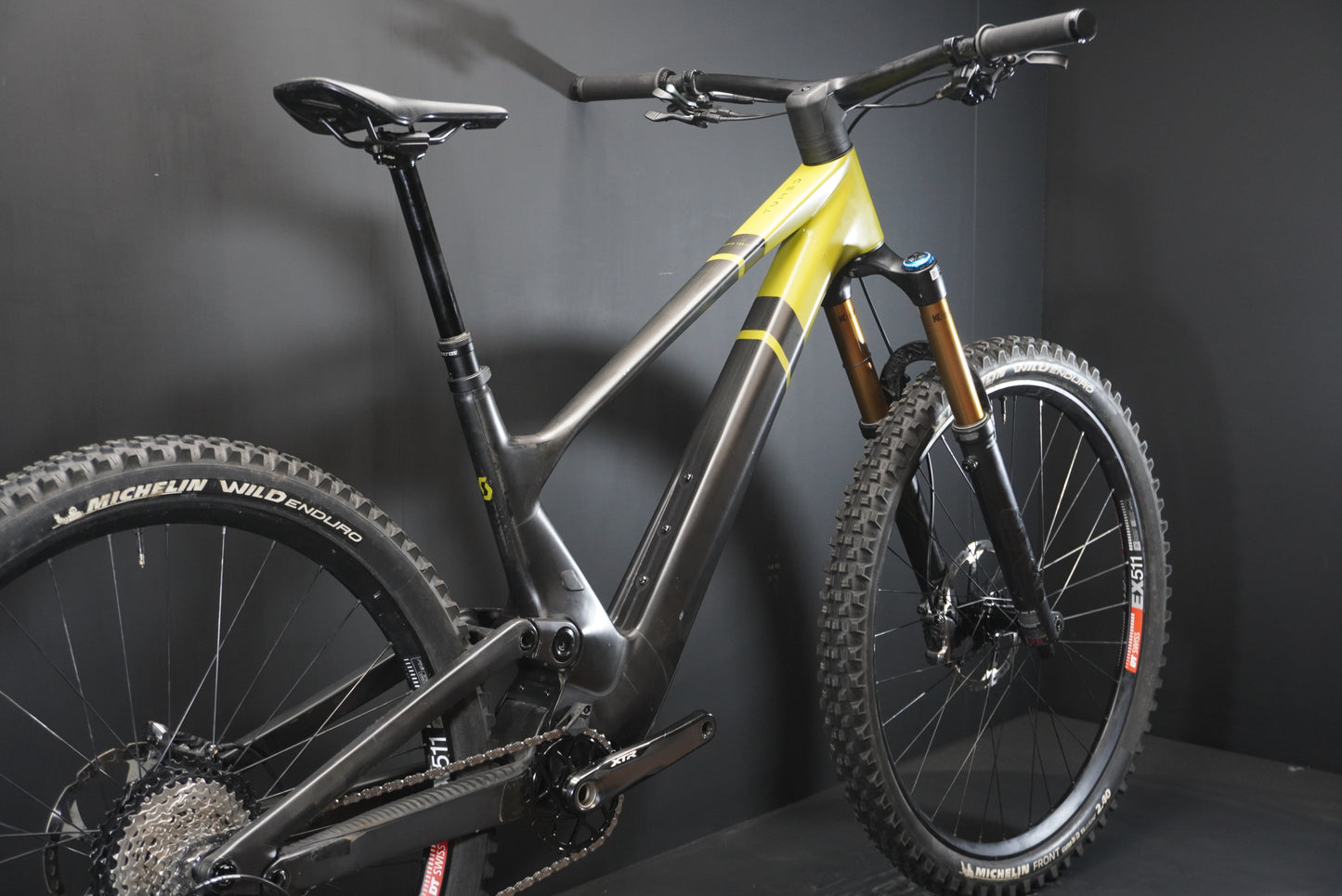 Scott Genius ST 900 Tuned Carbon Full Sus MTB 2024 - Large