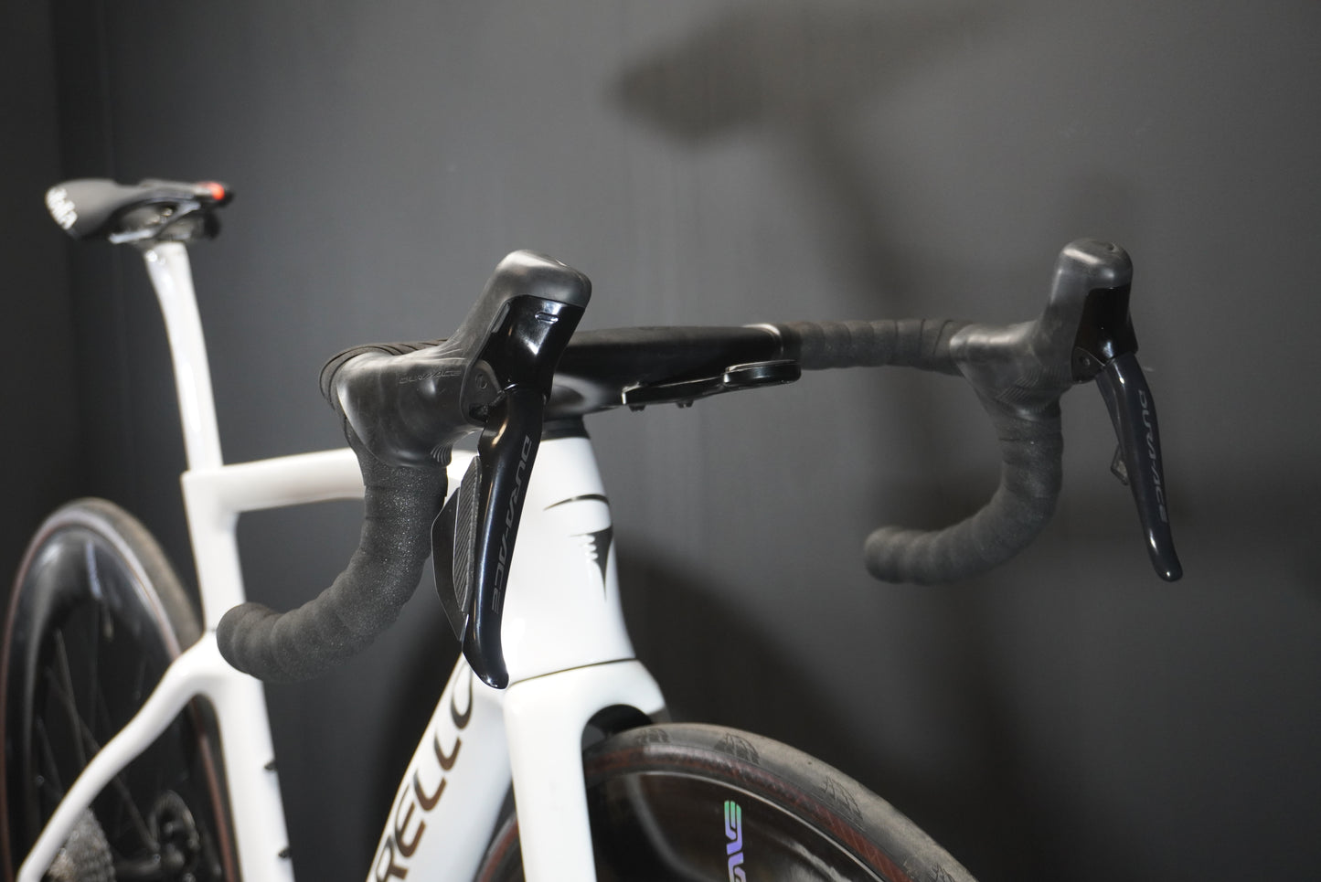 Pinarello Dogma F Carbon Disc Road Bike 2025 - 515mm