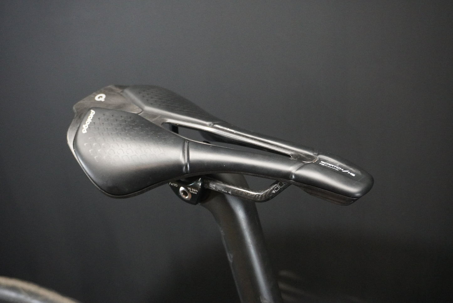 Trek Emonda SLR 7 Di2 Carbon Disc Road Bike 2022 - 52cm