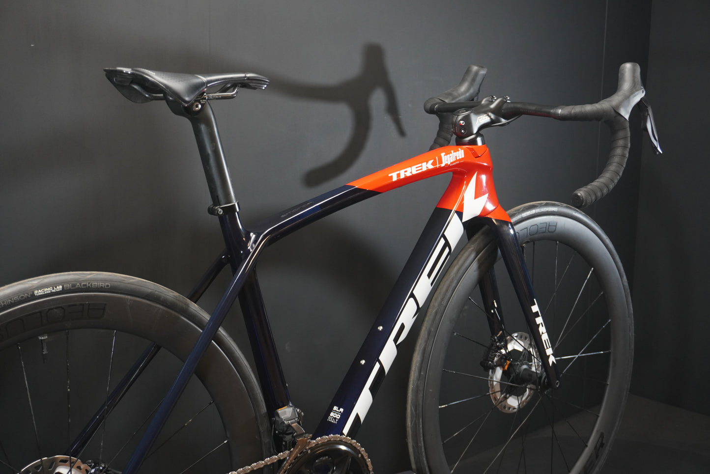 Trek Emonda SLR 7 Di2 Carbon Disc Road Bike 2022 - 52cm